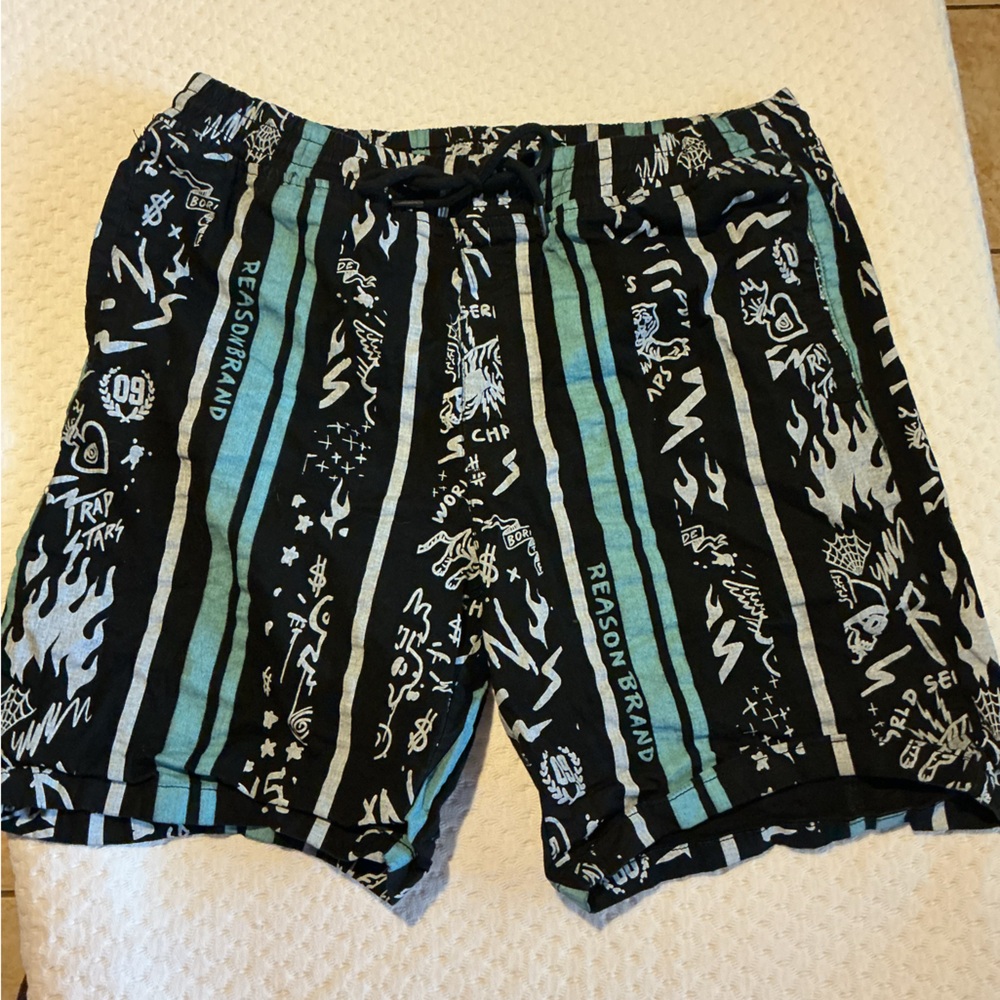 Rue21 Black & Teal Graphic Athletic Shorts